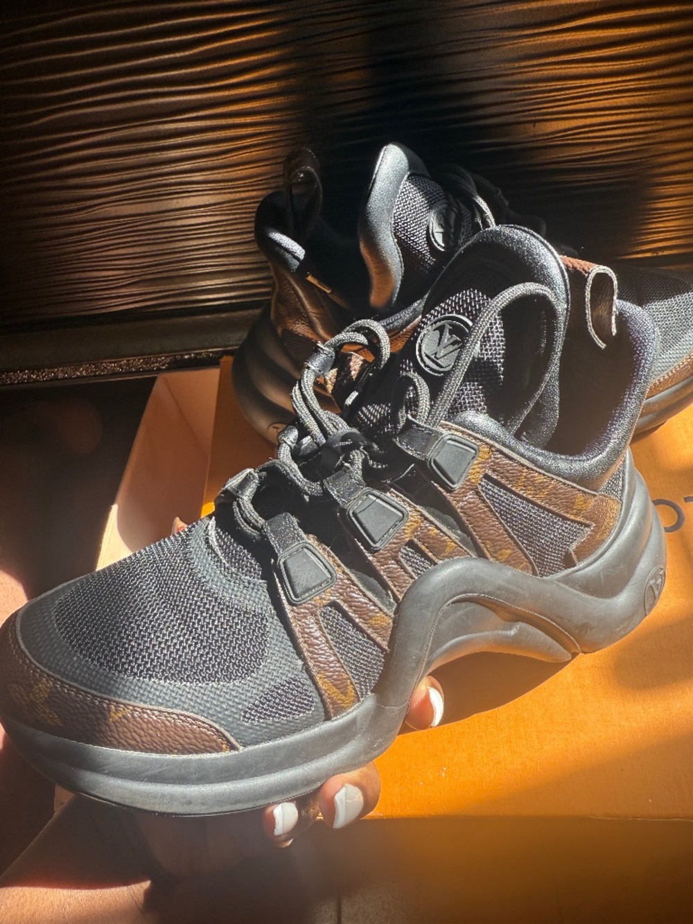 Archlight Leather Louis Vuitton Trainers